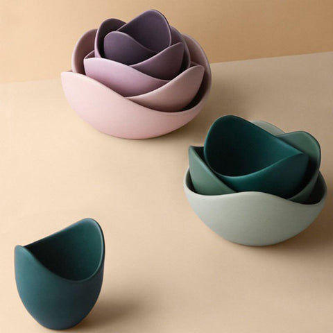 Lotus bowls nested in rose and green, three-piece sets
